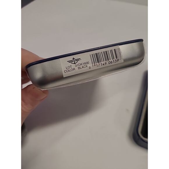 Dockers Mens Leather BiFold Wallet Slim Black Retro W/Case NEW Slim Fold - Picture 3 of 11